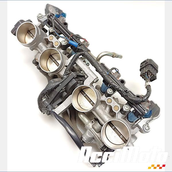 Pièce Moto Rampe d'injection (moteur) SUZUKI BANDIT GSF650N