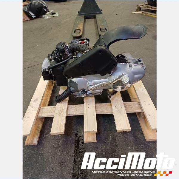 Pièce Moto Moteur VESPA LVX 125