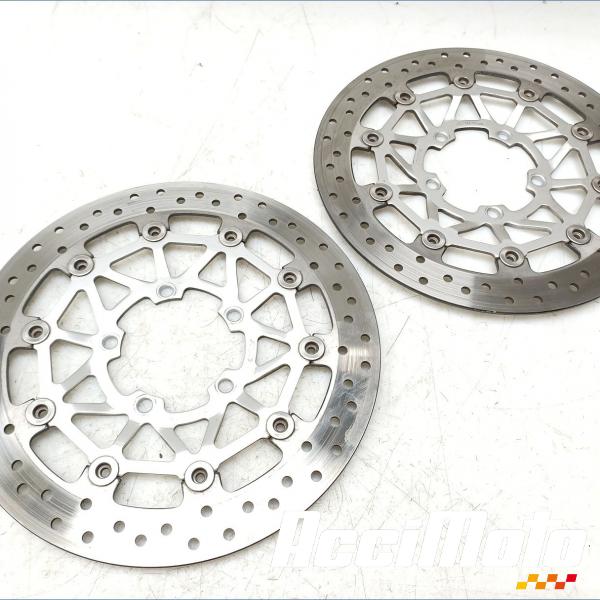 Pièce Moto Disques avant (la paire) TRIUMPH STREET TRIPLE 675