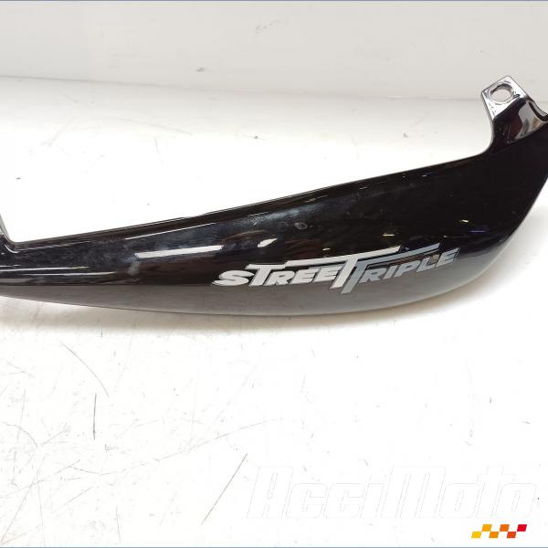 Pièce Moto Coque arrière (droite) TRIUMPH STREET TRIPLE 675