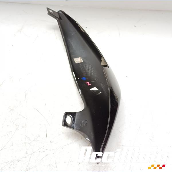 Pièce Moto Coque arrière (droite) TRIUMPH STREET TRIPLE 675