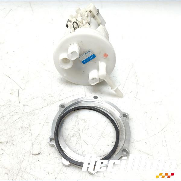 Pièce Moto Pompe à essence TRIUMPH STREET TRIPLE 675