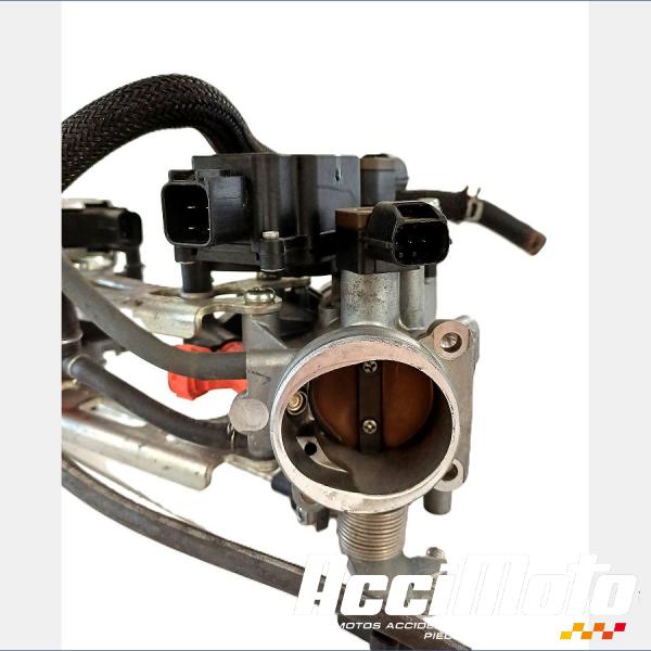 Pièce Moto Rampe d'injection (moteur) SUZUKI SV 650N