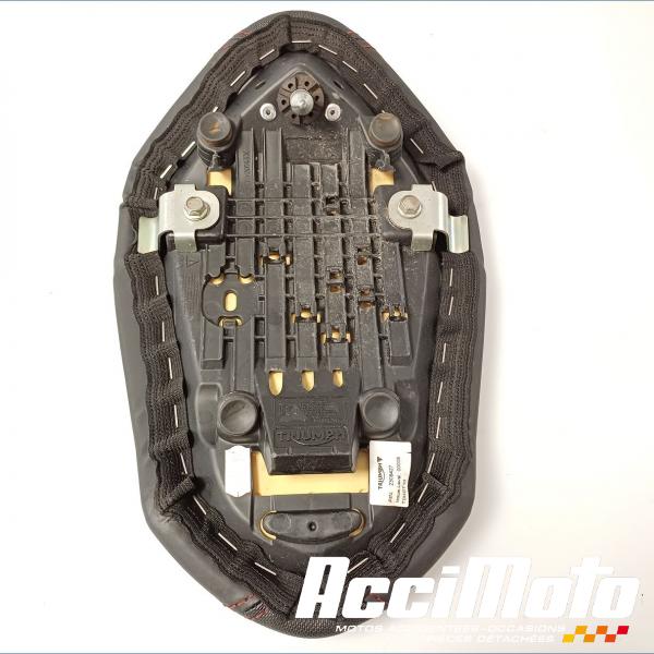 Pièce Moto Selle passager TRIUMPH STREET TRIPLE 765 RS