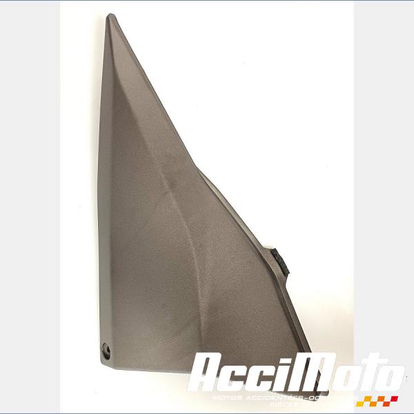 Part Motor bike Cache sous selle (droit) KAWASAKI Z 750