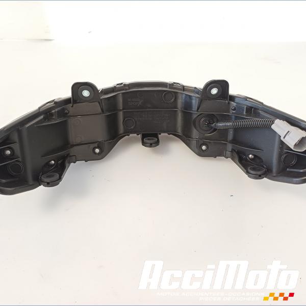 Pièce Moto Feu arrière SUZUKI GSXR 1340 HAYABUSA