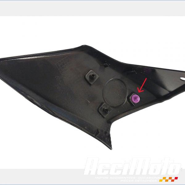 Pièce Moto écope de réservoir (droit) YAMAHA MT-09