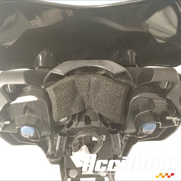 Pièce Moto Phare (optique avant) YAMAHA MT-07