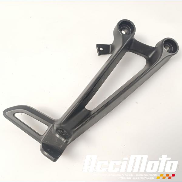 Pièce Moto Platine repose-pied arrière (droit) YAMAHA MT-07