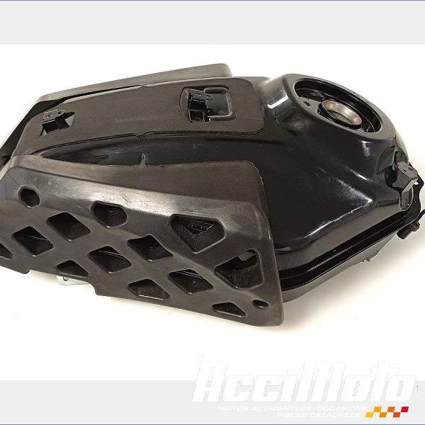 Pièce Moto Réservoir d'essence  YAMAHA XSR 700