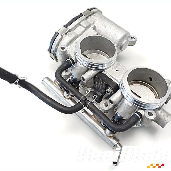 Pièce Moto Rampe d'injection (moteur) CF MOTO NK 800