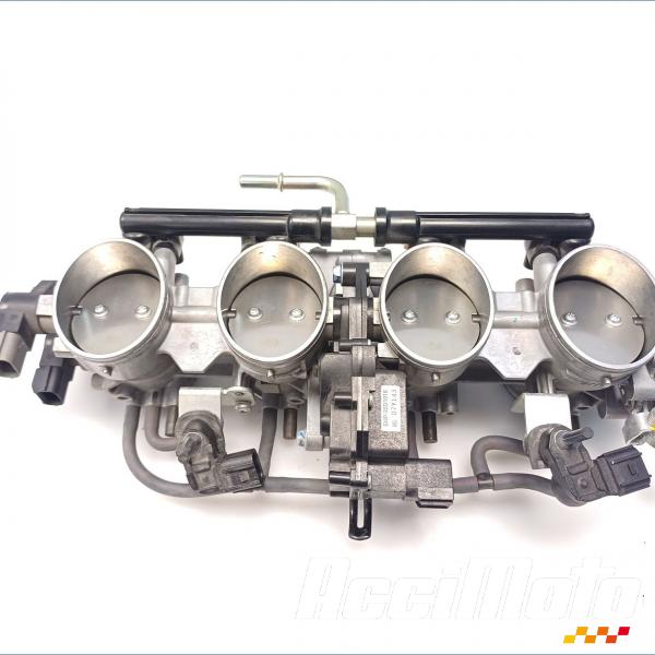 Pièce Moto Rampe d'injection (moteur) KAWASAKI Z 1000