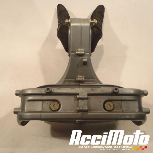 Pièce Moto Araignée (support tête de fourche) DUCATI SPORT TOURING ST4 916