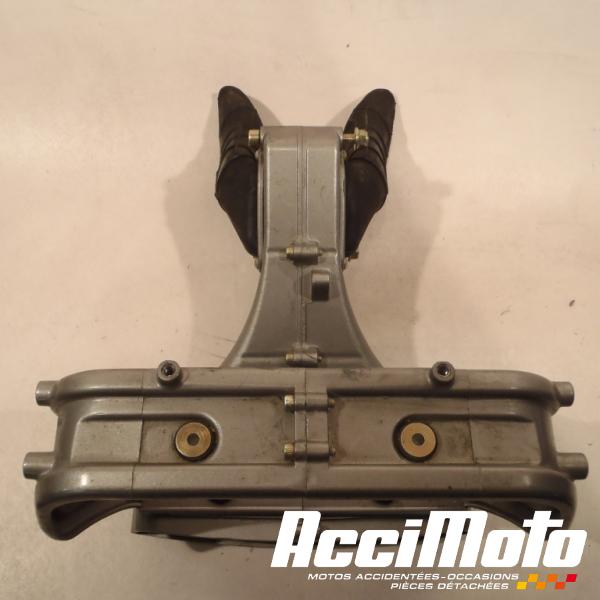 Pièce Moto Araignée (support tête de fourche) DUCATI SPORT TOURING ST4 916