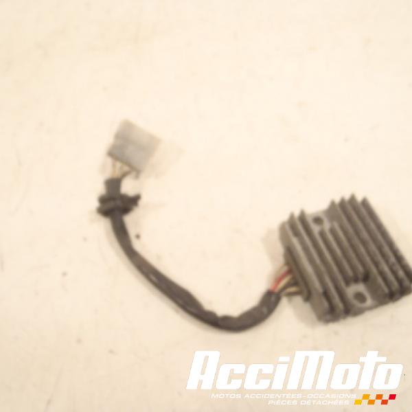 Pièce Moto Régulateur de tension  YAMAHA SR 125