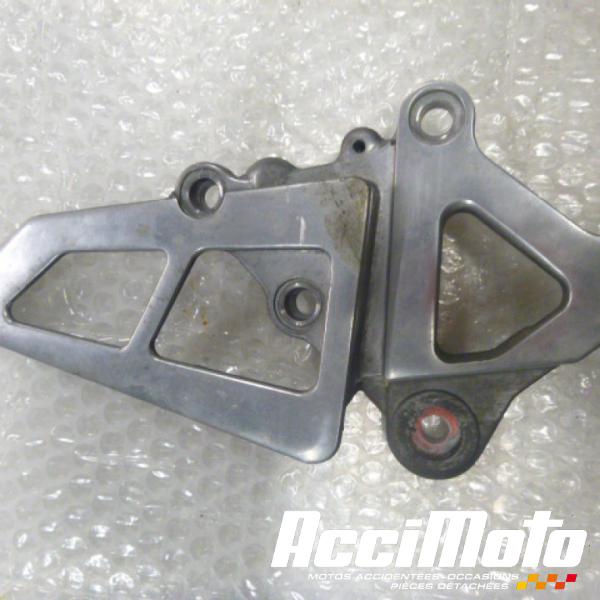 Pièce Moto Platine repose-pied avant (droit) KAWASAKI ZX6R
