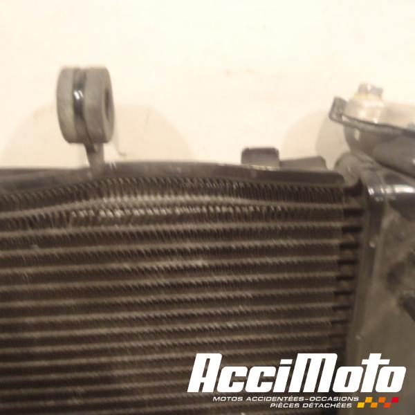 Pièce Moto Radiateur de refroidissement YAMAHA FZ6 N