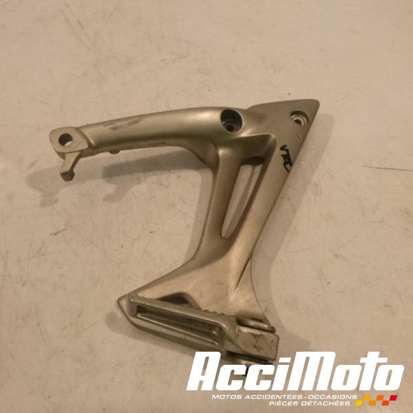 Pièce Moto Platine repose-pied arrière (droit) HONDA VFR800 VTEC