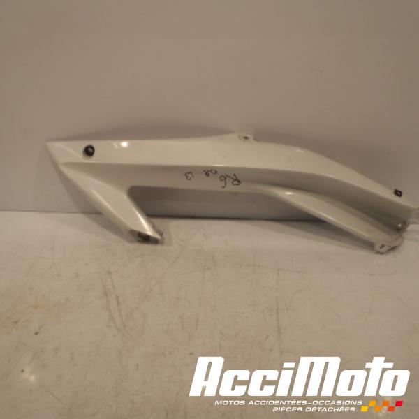 Pièce Moto Carénage supérieur (droit) YAMAHA R6 YZF600