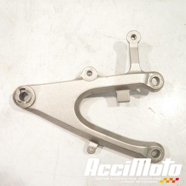 Pièce Moto Platine repose-pied avant (droit) YAMAHA R1 YZF1000