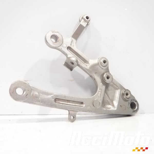 Pièce Moto Platine repose-pied avant (droit) YAMAHA R1 YZF1000