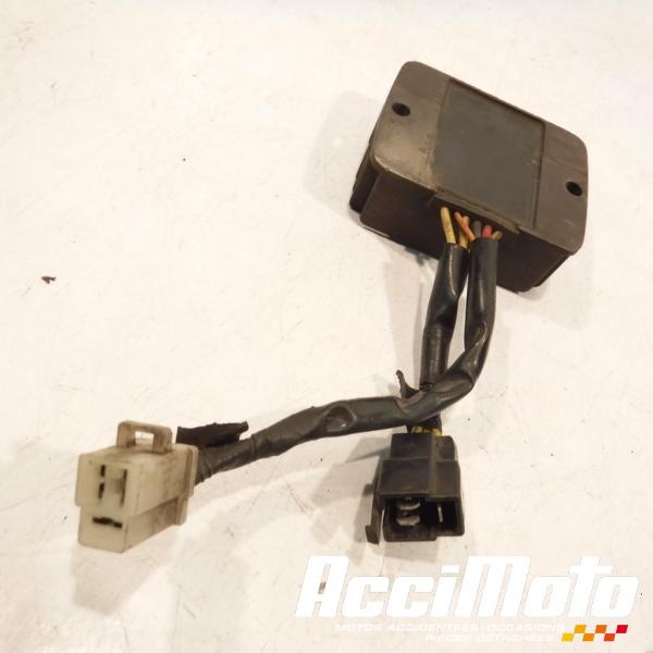 Pièce Moto Régulateur de tension  SUZUKI DR 350