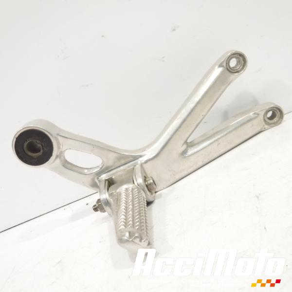 Pièce Moto Platine repose-pied arrière (droit) YAMAHA R6 YZF600