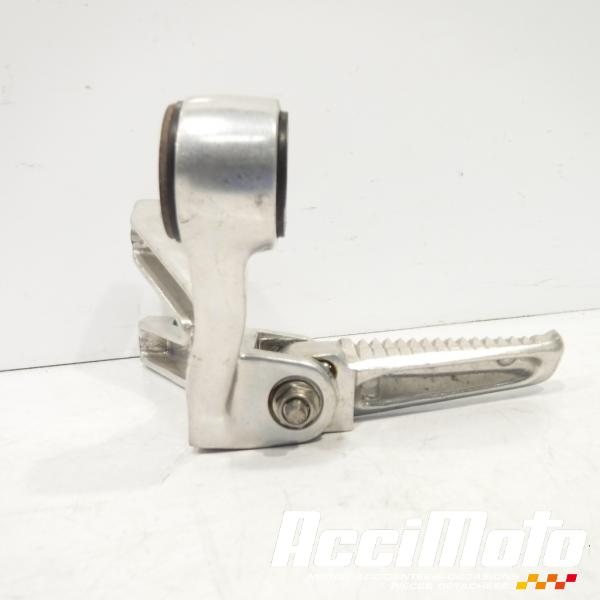 Pièce Moto Platine repose-pied arrière (droit) YAMAHA R6 YZF600