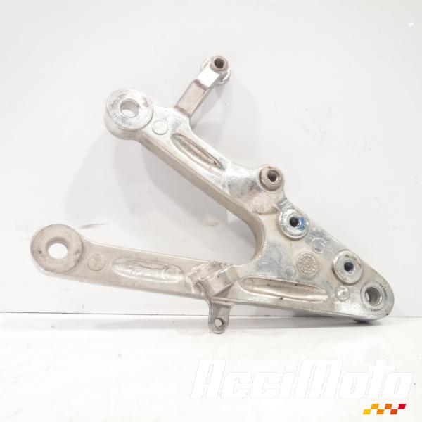 Pièce Moto Platine repose-pied avant (droit) YAMAHA R1 YZF1000