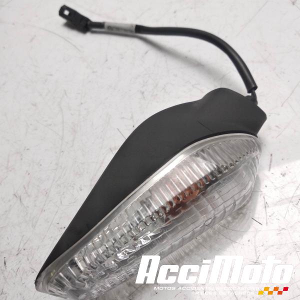 Pièce Moto Clignotant avant (droit) DUCATI MONSTER 696