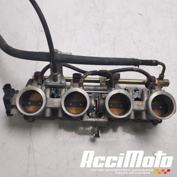 Part Motor bike Rampe d'injection (moteur) HONDA CBR1000RR