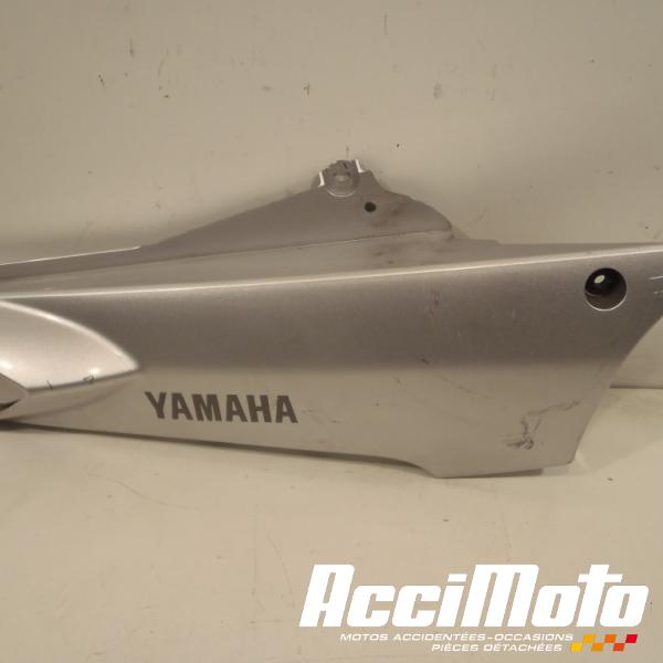 Part Motor bike Cache sous selle (droit) YAMAHA FJR 1300