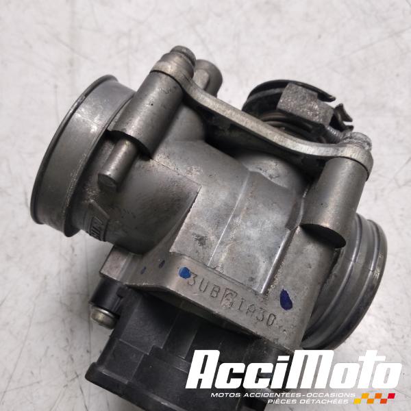 Part Motor bike Rampe d'injection (moteur) HONDA XADV 750