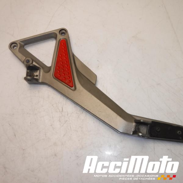 Pièce Moto Platine repose-pied arrière (gauche) HONDA HORNET CB600F