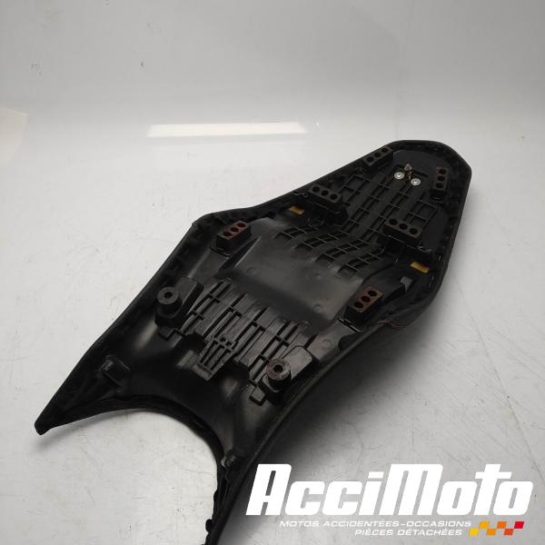 Part Motor bike Selle (origine) BENELLI BN 302