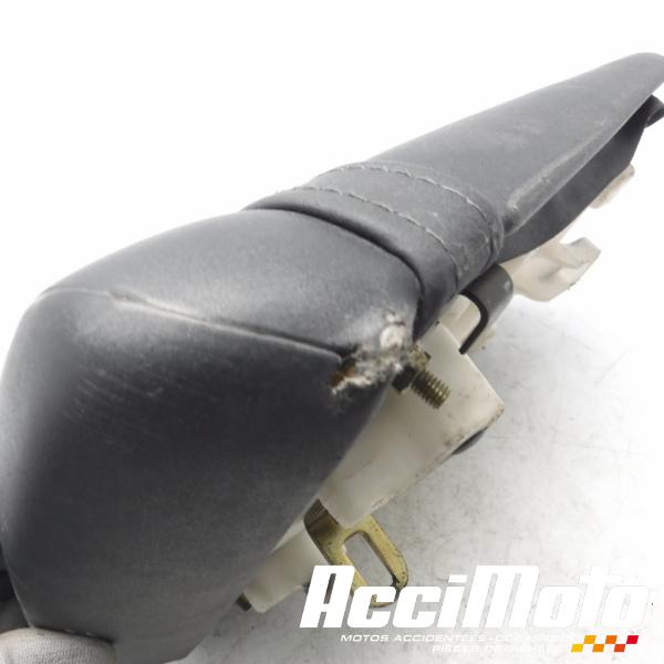 Pièce Moto Selle passager YAMAHA R6 YZF600