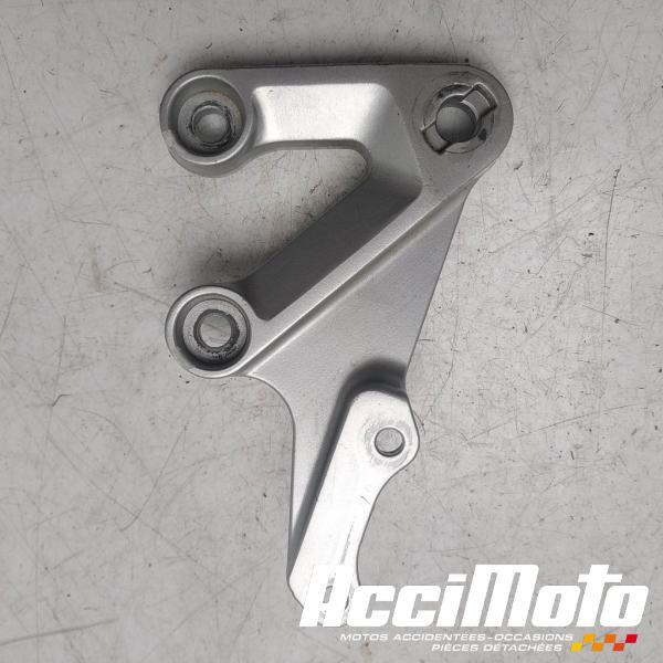 Pièce Moto Platine repose-pied avant (droit) SUZUKI GSXR 1000