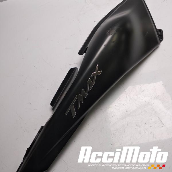 Pièce Moto Coque arrière (droite) YAMAHA TMAX XP530 DX