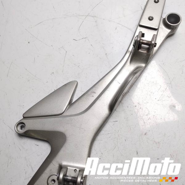 Part Motor bike Platine repose-pieds (gauche) HONDA CBF600S