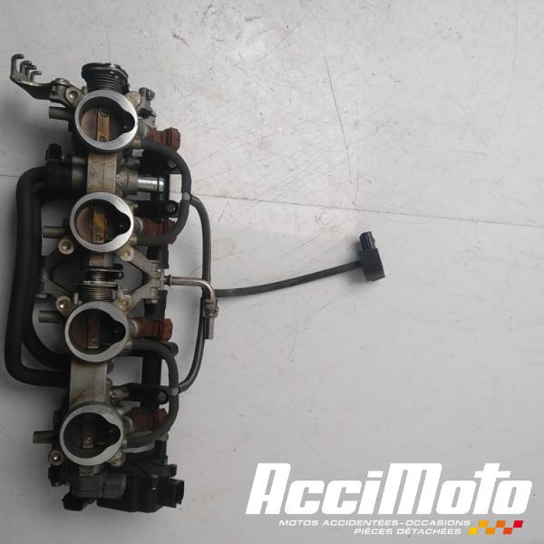 Part Motor bike Rampe d'injection (moteur) SUZUKI GSR 750