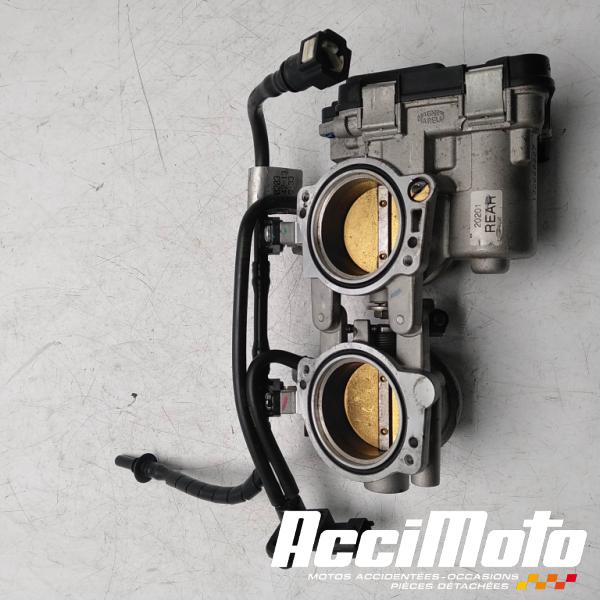 Part Motor bike Rampe d'injection (moteur) APRILIA TUONO 1000V4 R