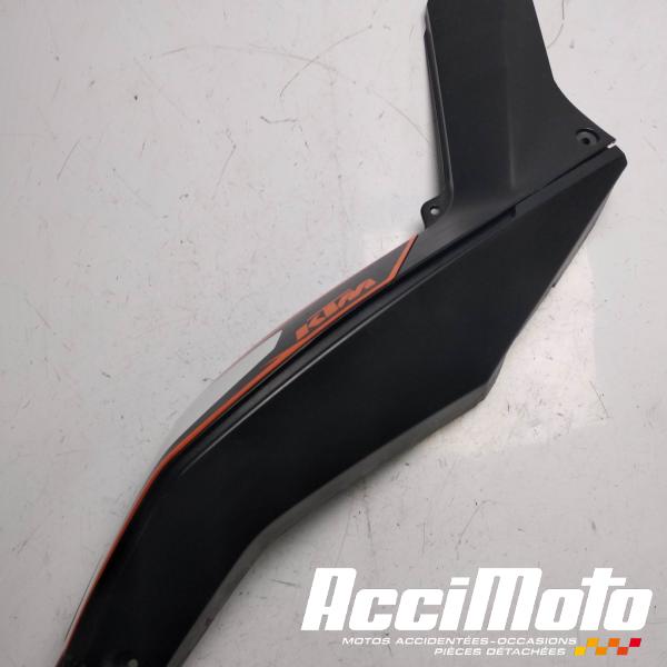 Part Motor bike Coque arrière (droite) KTM 125 DUKE