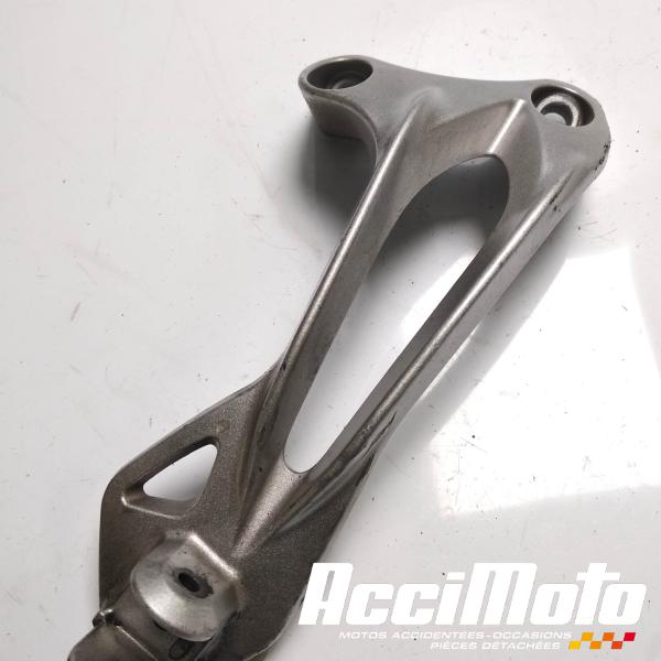 Pièce Moto Platine repose-pied arrière (droit) KAWASAKI ZX10R