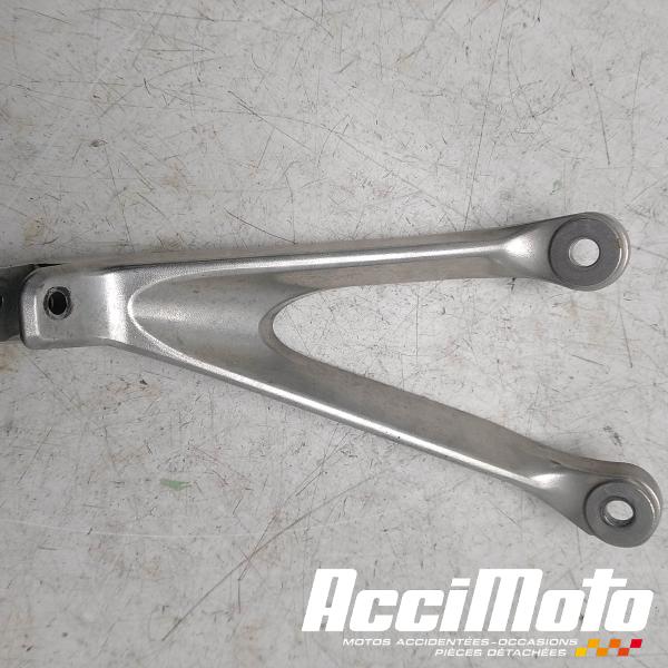 Part Motor bike Platine repose-pied arrière (droit) HONDA CBR1000RR