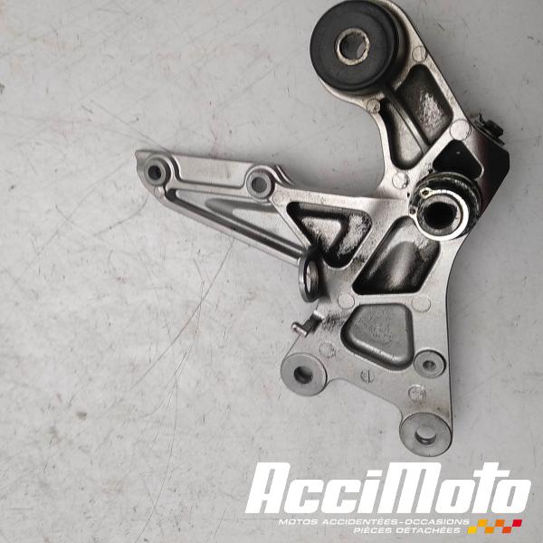 Part Motor bike Platine repose-pied avant (droit) HONDA CBR1000RR