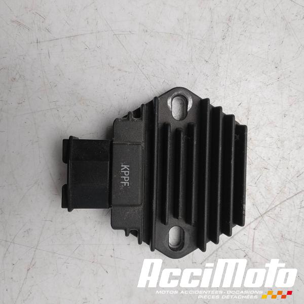 Part Motor bike Régulateur de tension  HONDA CBR125