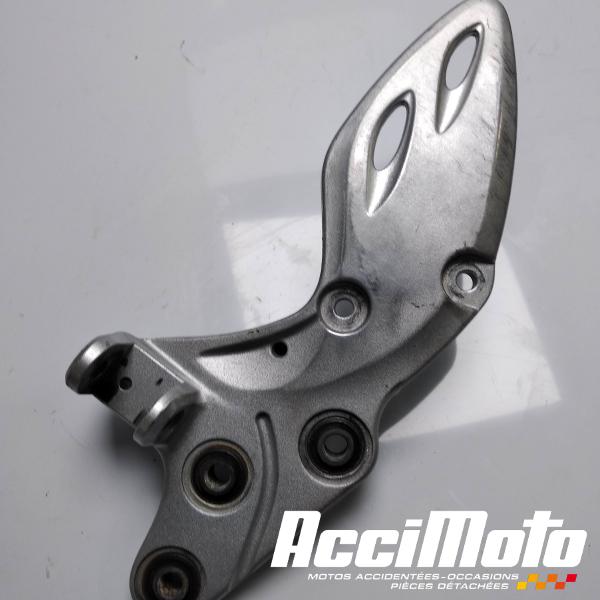 Pièce Moto Platine repose-pied avant (droit) SUZUKI GSXR 1340 HAYABUSA