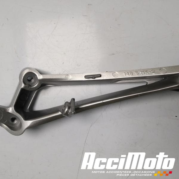 Pièce Moto Platine repose-pied arrière (droit) YAMAHA R1 YZF1000