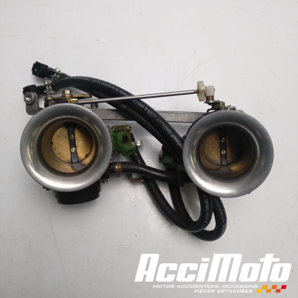 Pièce Moto Rampe d'injection (moteur) DUCATI DESMOQUATTRO 748