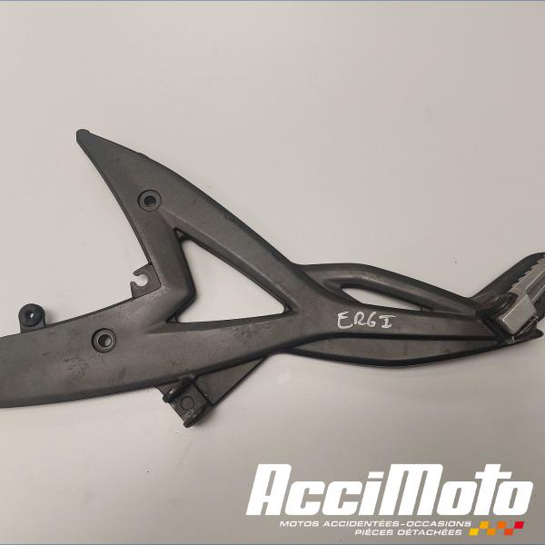 Pièce Moto Platine repose-pieds (gauche) KAWASAKI ER6 N